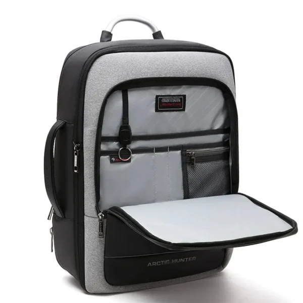 mensbackpackwithusbcharger-webp